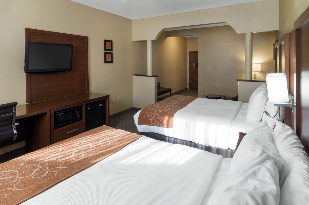 Quality Suites Midland North Loop 250 Екстер'єр фото