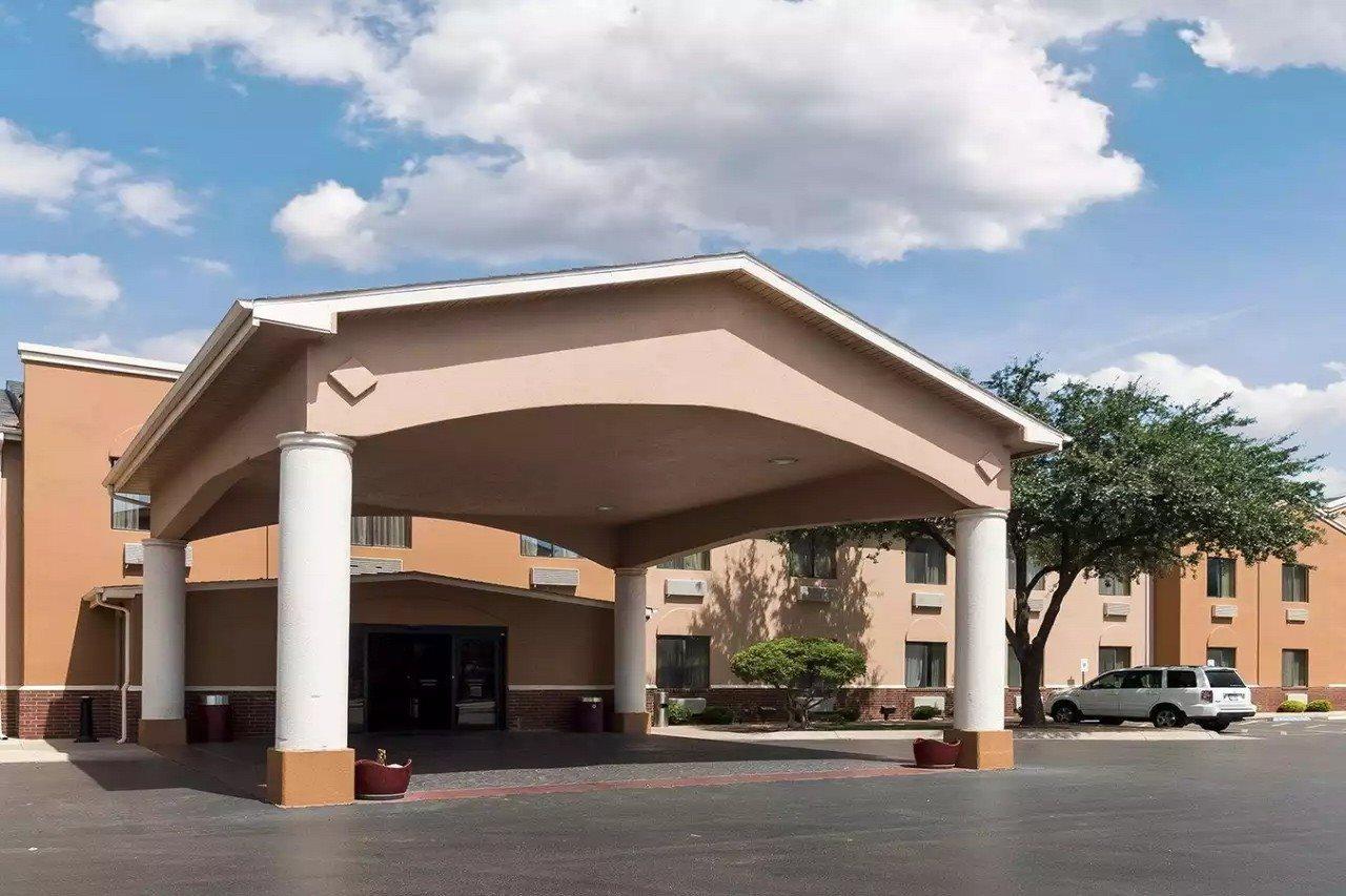 Quality Suites Midland North Loop 250 Екстер'єр фото