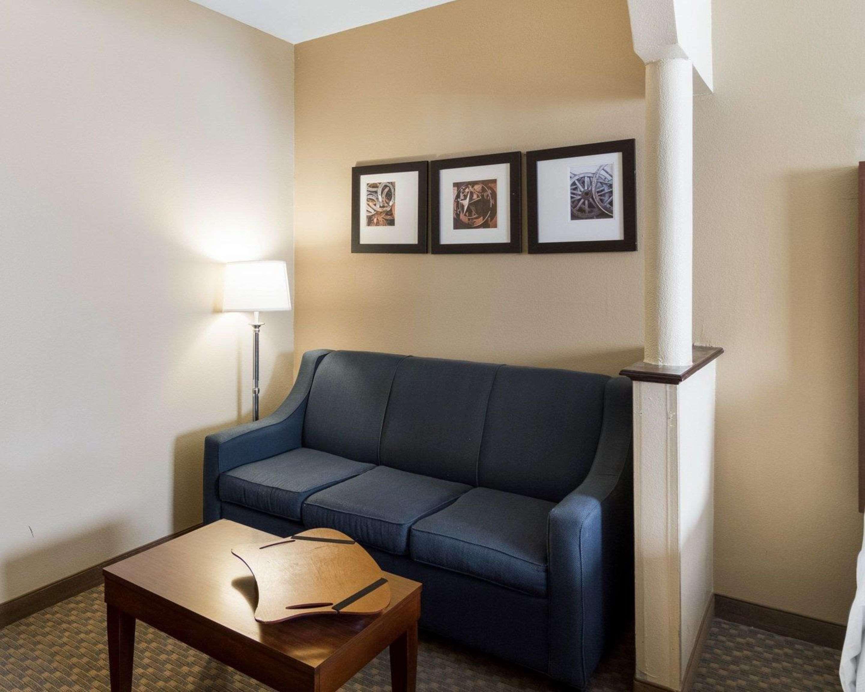 Quality Suites Midland North Loop 250 Екстер'єр фото