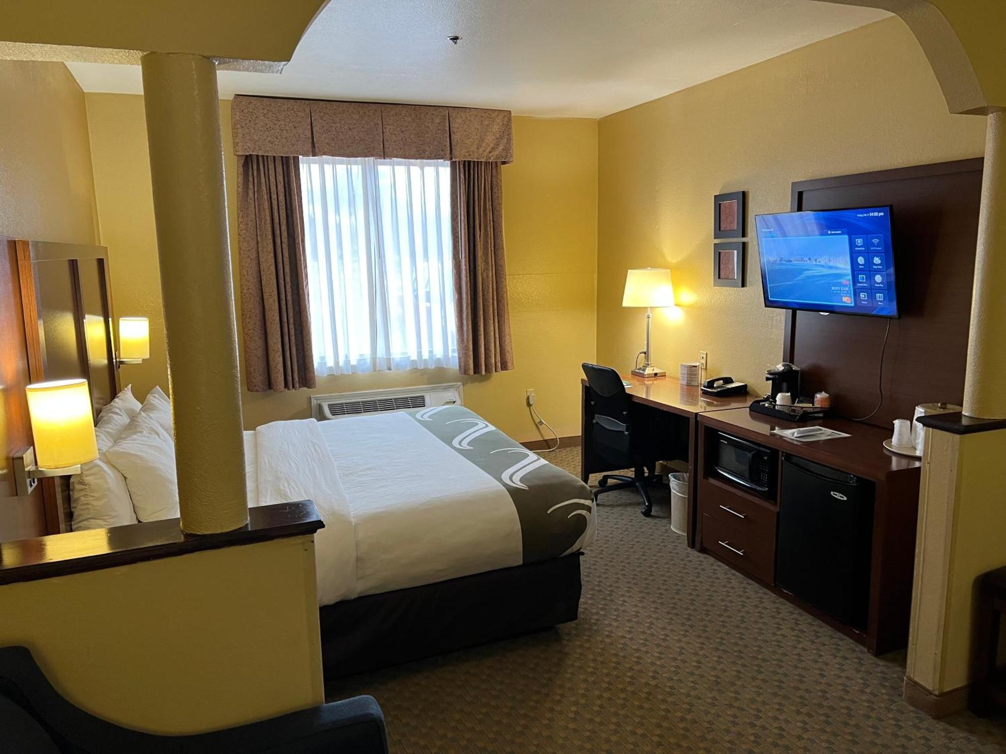 Quality Suites Midland North Loop 250 Екстер'єр фото