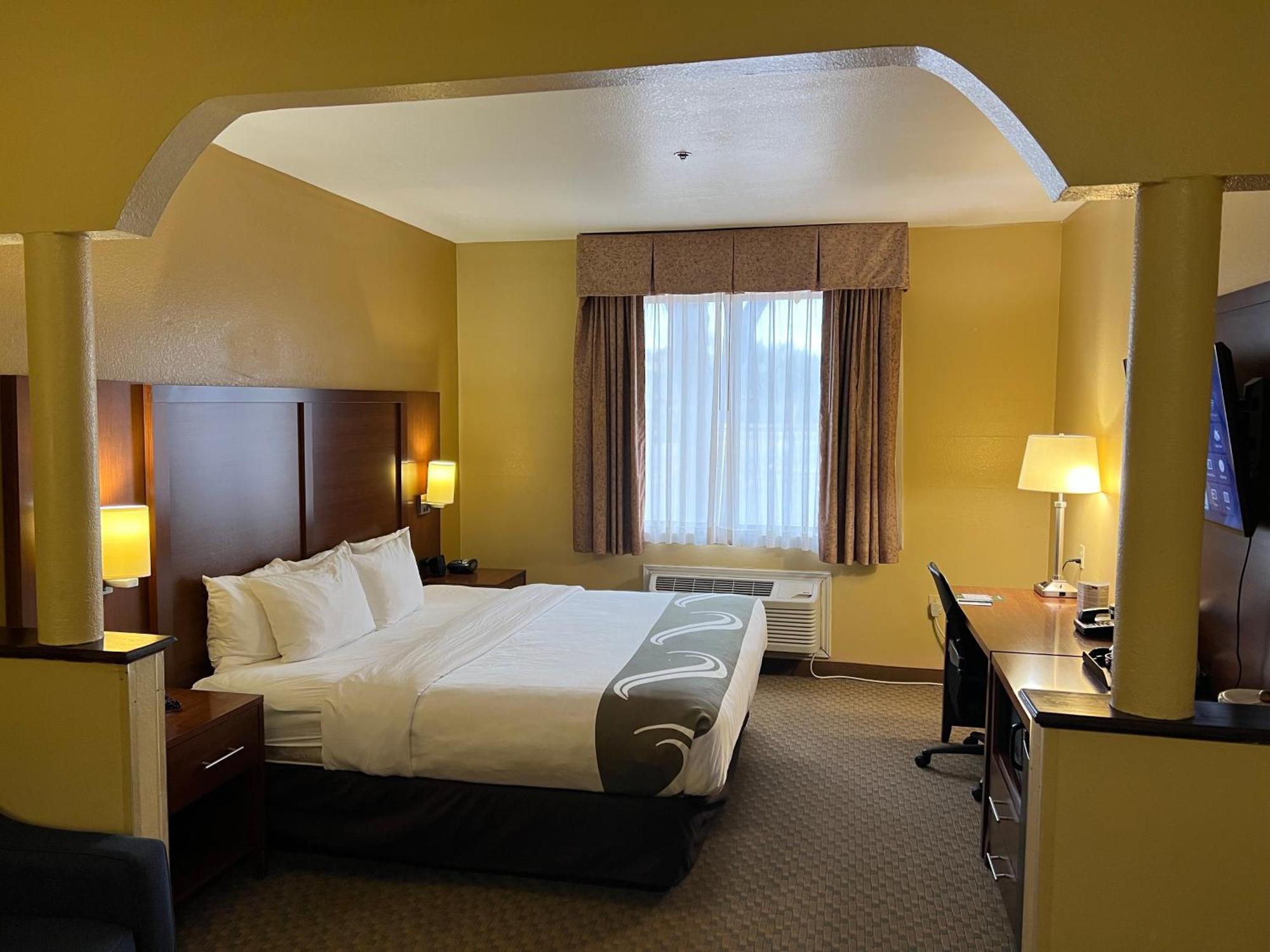 Quality Suites Midland North Loop 250 Екстер'єр фото