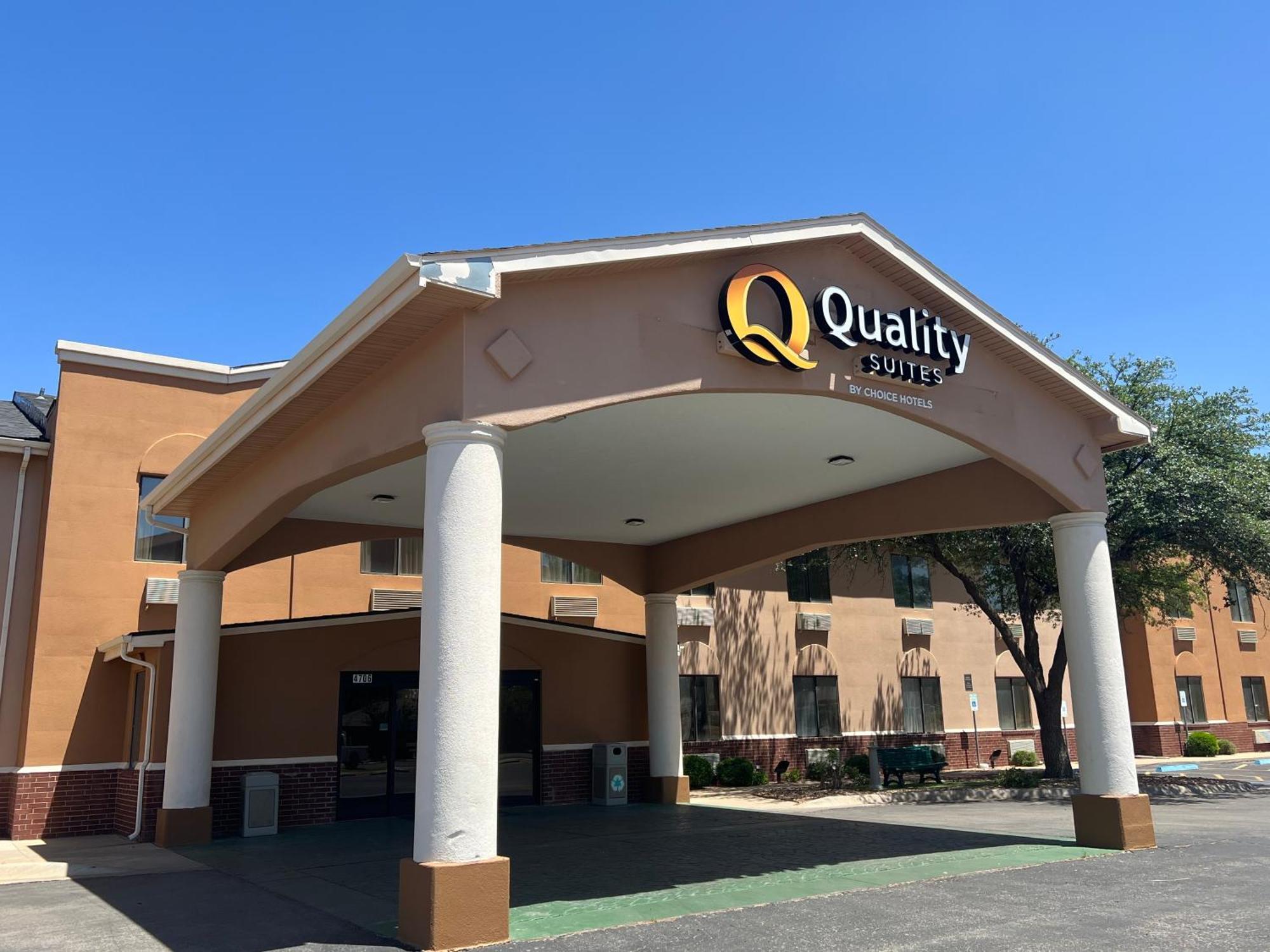 Quality Suites Midland North Loop 250 Екстер'єр фото