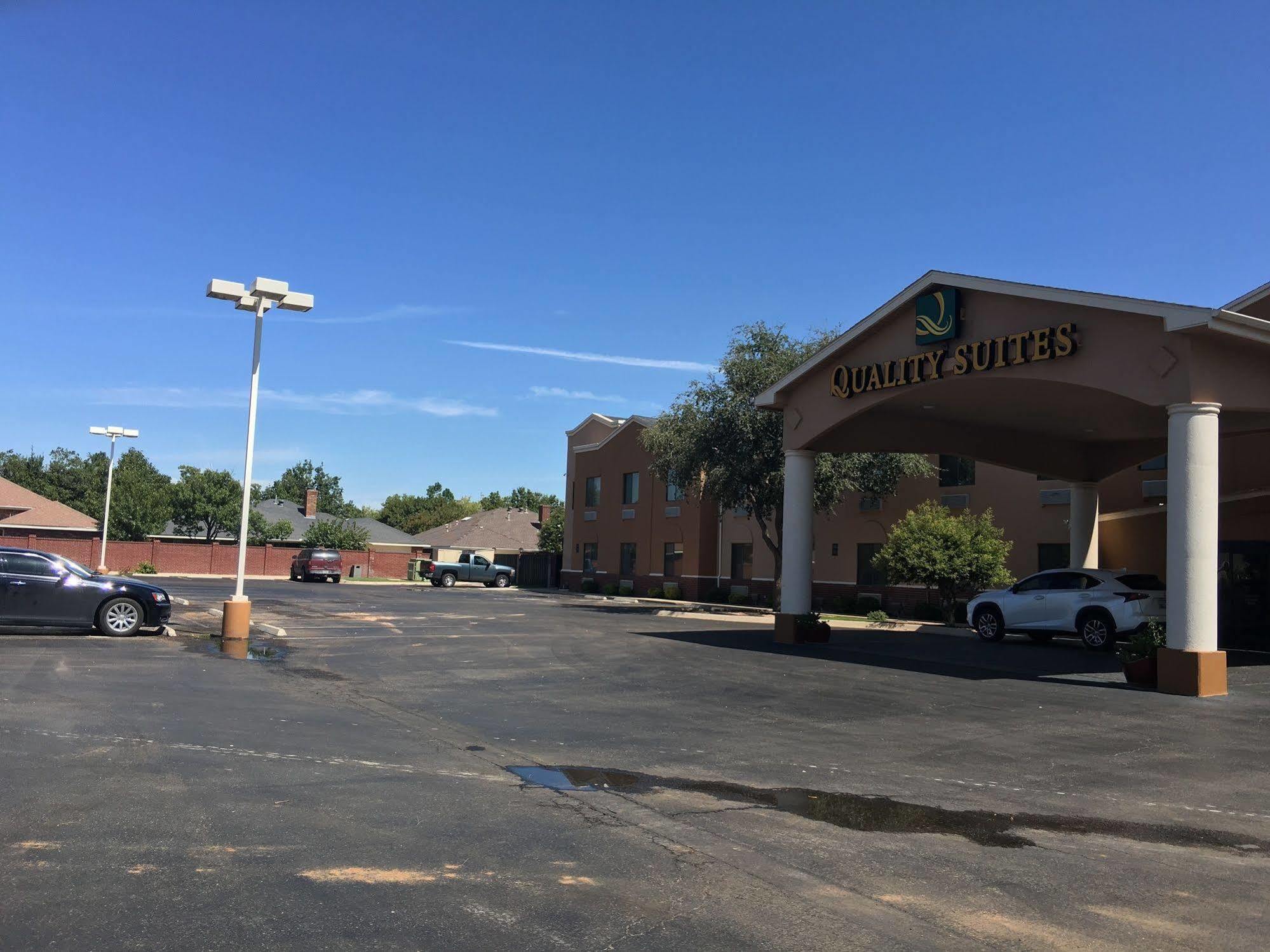 Quality Suites Midland North Loop 250 Екстер'єр фото